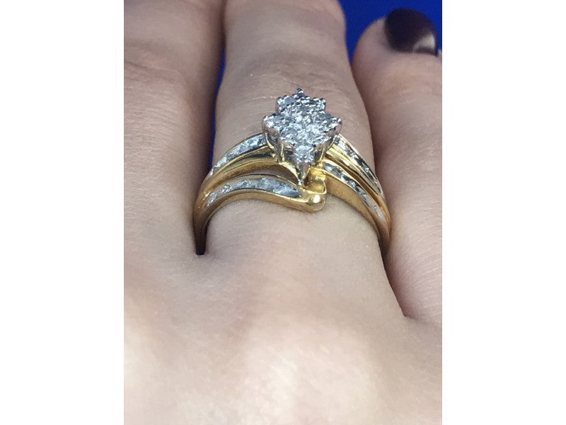 925 Sterling Silver Gold Plated CZ Ring Size 7