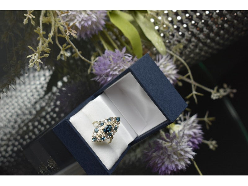 925 Sterling Silver Aquamarine & Colorless Quartz Ring Size 7.25