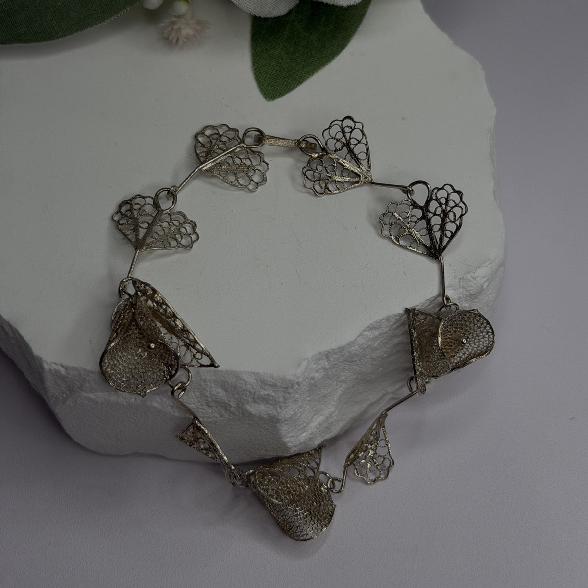 925 Sterling Silver Filigree Delicate Design Hearts & Lilies Bracelet 7