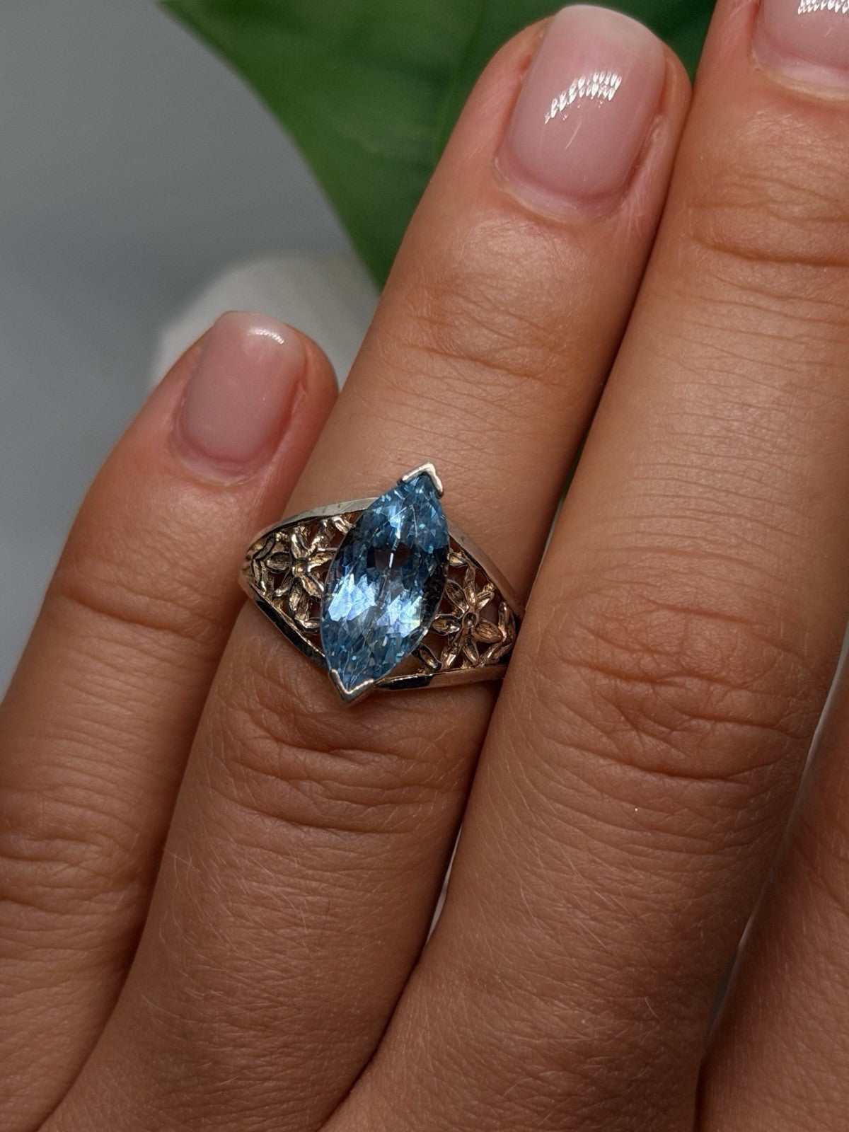Flowers 925 Sterling Silver Blue Topaz Marquise Ring Size 6