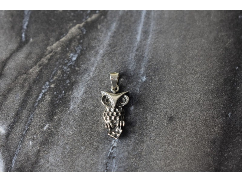925 Sterling Silver "Owl" Pendant