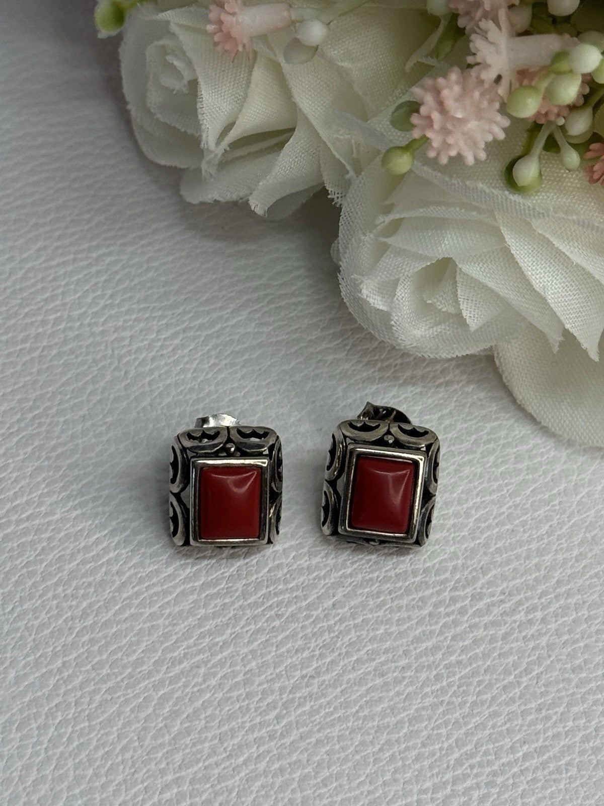 Vintage 925 Sterling Silver Carnelian Earrings Length 0.52 Inch