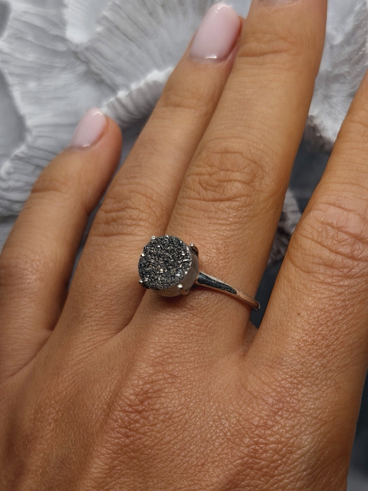 Vintage Sparkling 925 Sterling Silver Druzy Quartz Ring Size 9