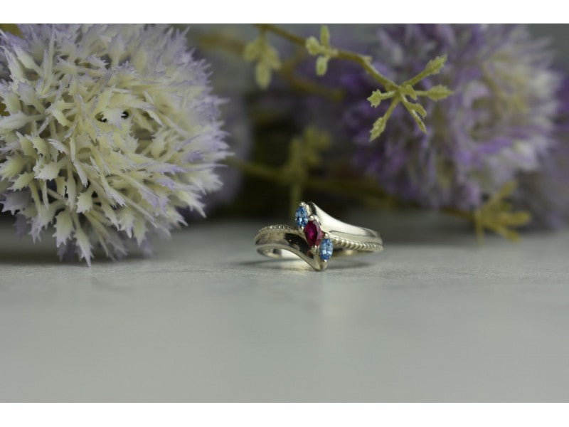 925 Sterling Silver Pink Spinel & Topaz Ring Size 7
