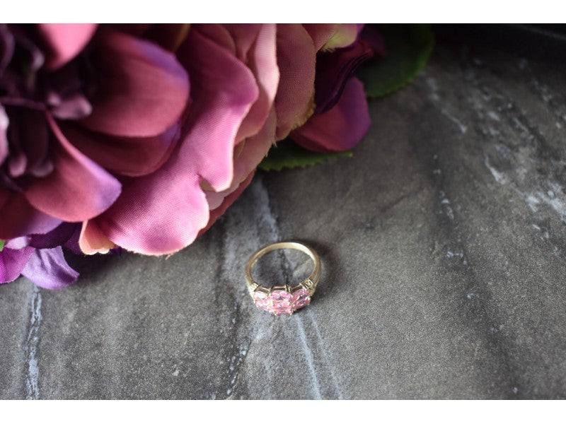 925 Sterling Silver Pink CZ Ring Size 6.5