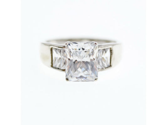 925 Sterling Silver CZ Ring Size 14