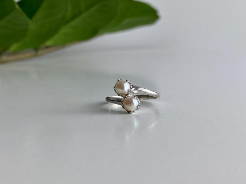 925 Sterling Silver Pearls Ring Size 5
