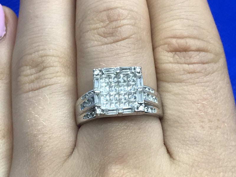 925 Sterling Silver CZ Ring Size 7.5