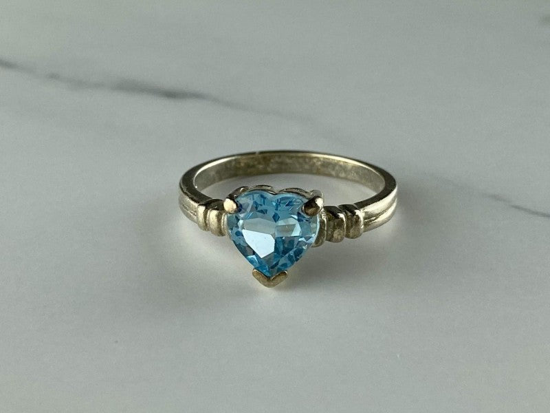 925 Sterling Silver Topaz "Heart" Ring Size 8