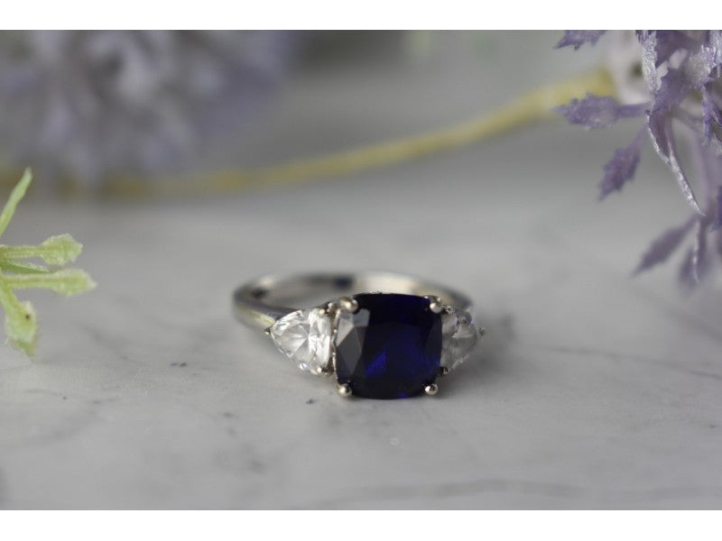 925 Sterling Silver Sapphire & CZ Ring Size 6.5