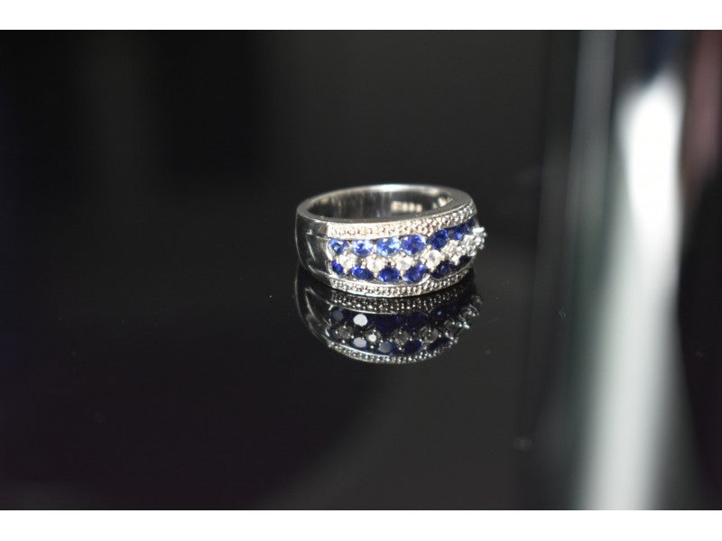 925 Sterling Silver London Blue & White Topaz Ring Size 6.5