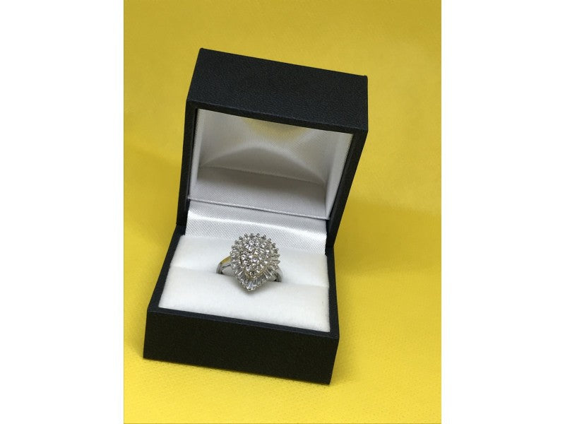 925 Sterling Silver CZ Ring Size 5.5