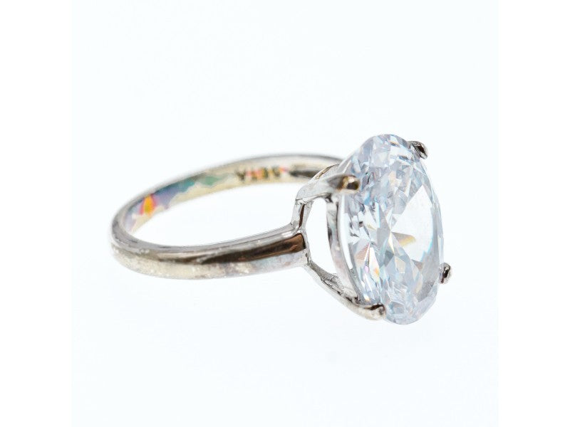 925 Sterling Silver CZ Ring Size 8 Seta