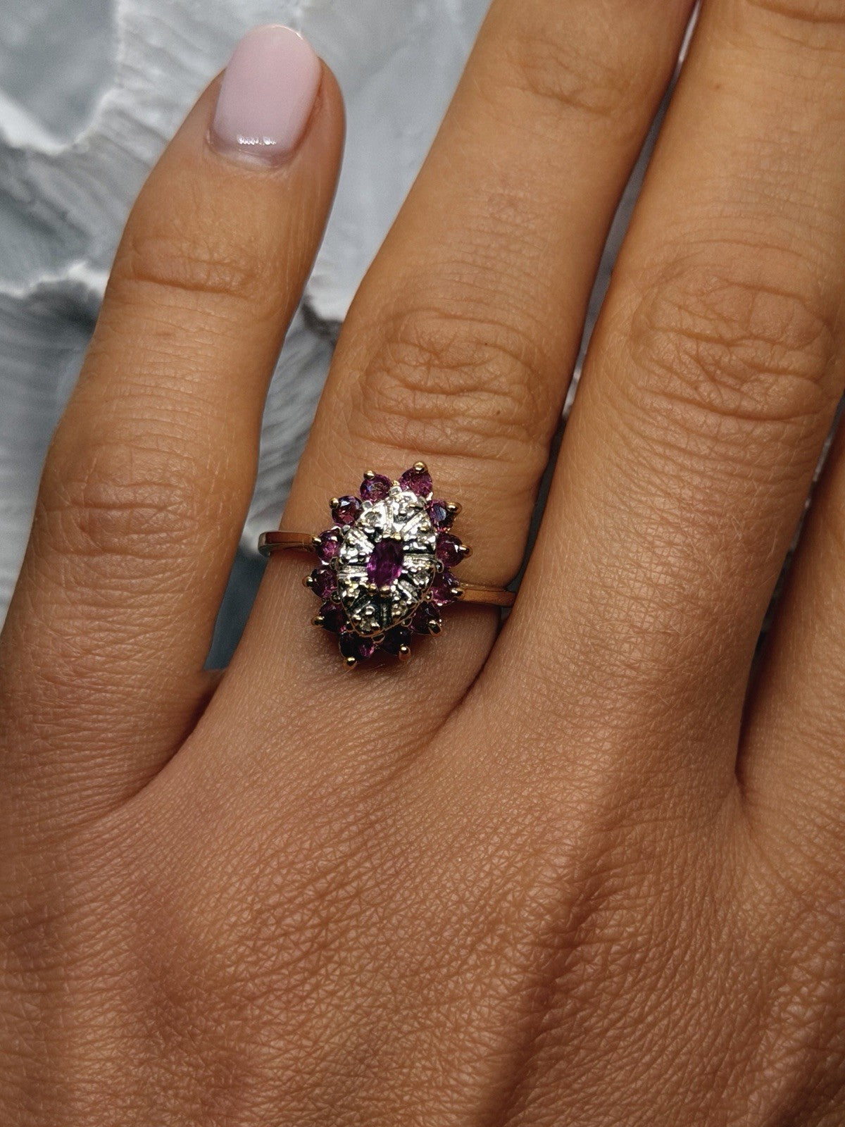 10K Yellow Gold Ruby & Diamond Cocktail Floral Style Ring Size 7.5