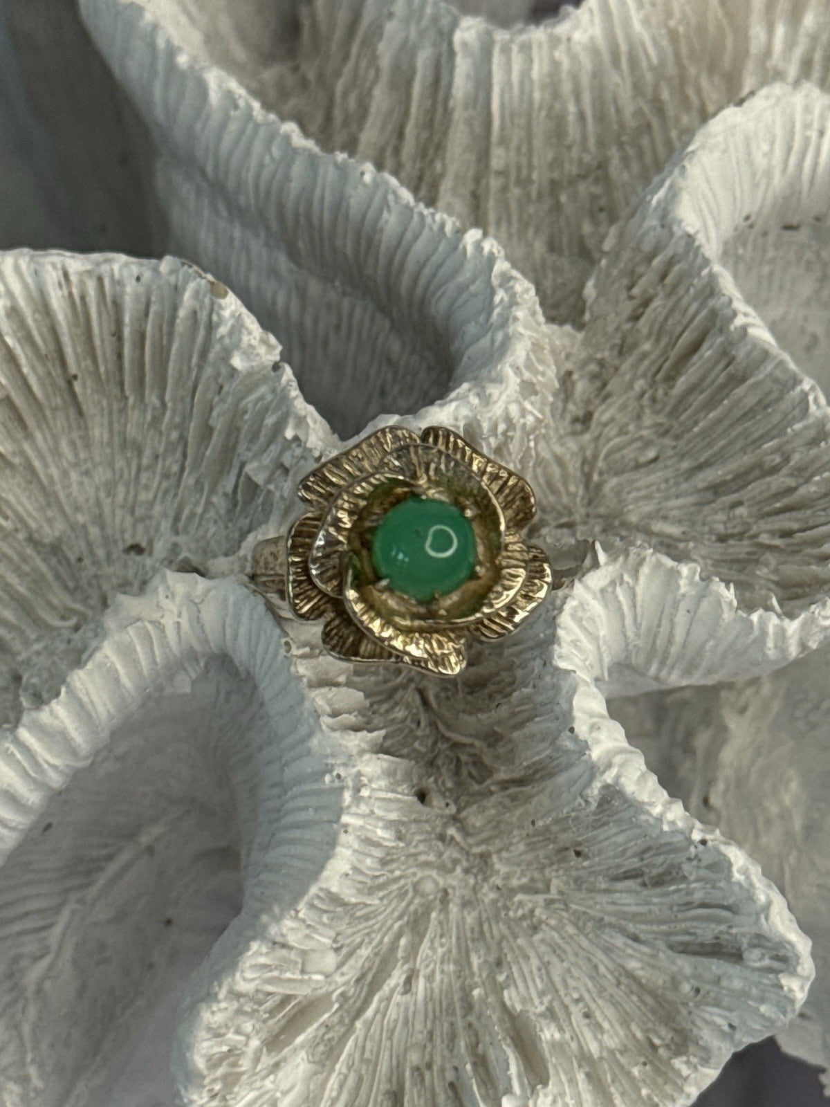 925 Sterling Silver Nephrite Flower Ring Size 6.5