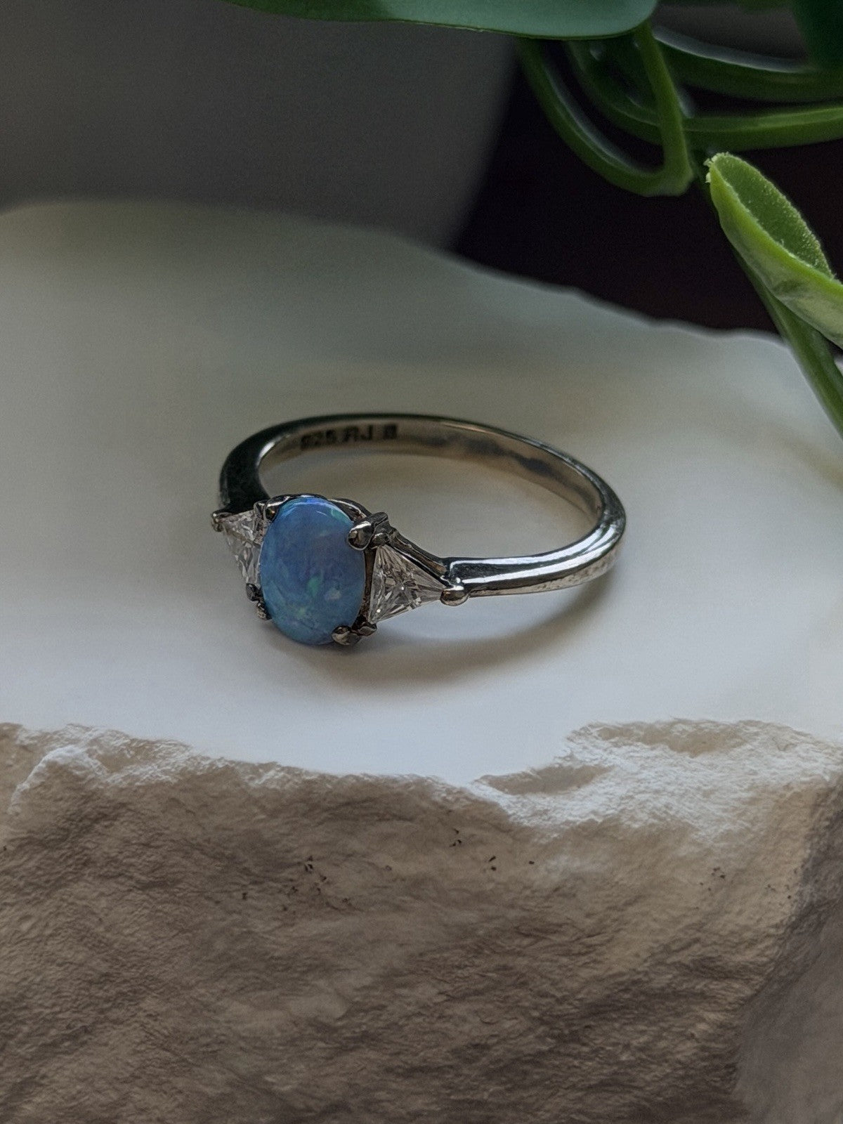 925 Sterling Silver Oval Blue Opal & White Beryl Tree-Stone Ring Size 8