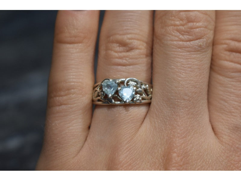 925 Sterling Silver Blue Spinel "Hearts" Ring Size 6.5
