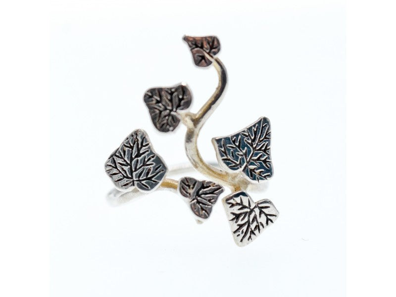 925 Sterling Silver "Leaf" Ring Size 8 (Adjustable)