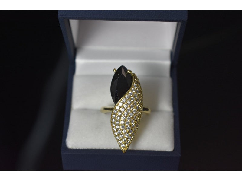 925 Sterling Silver Black Alpanite & CZ Ring Size 9