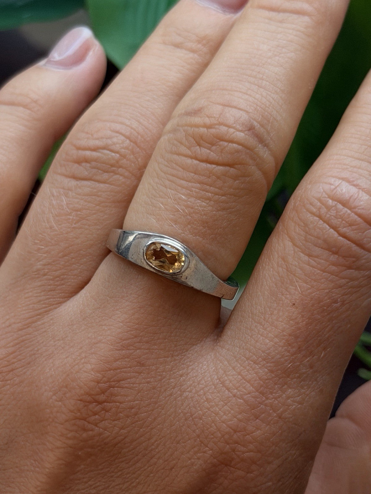 925 Sterling Silver Oval Yellow Citrine Band Ring Size 8