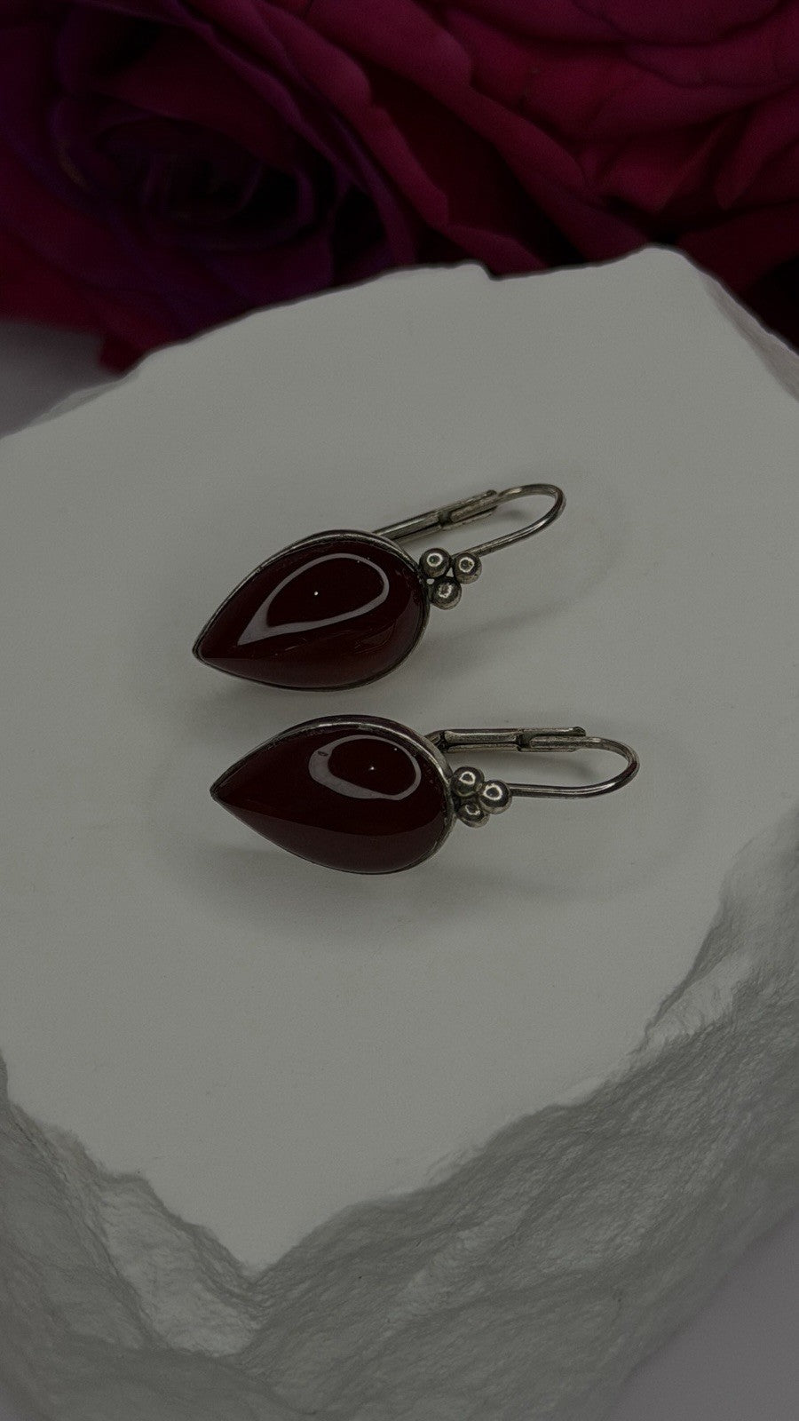 Vintage 925 Sterling Silver Carnelian Teardrop Dangle Earrings