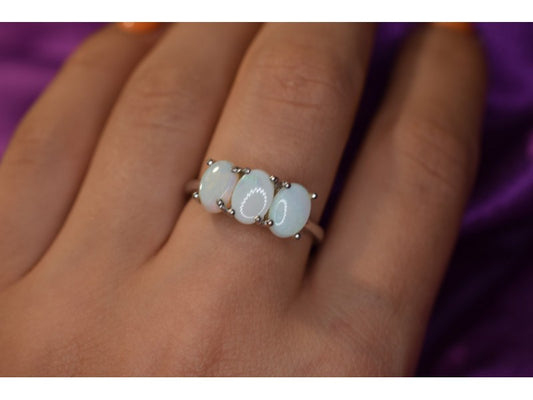 925 Sterling Silver Opal Ring Size 9