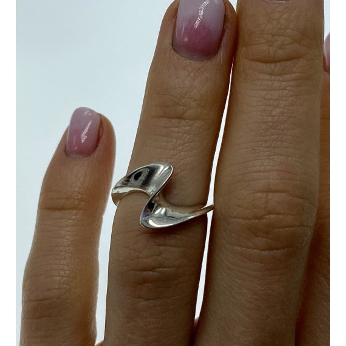 925 Sterling Silver Ring Size 7