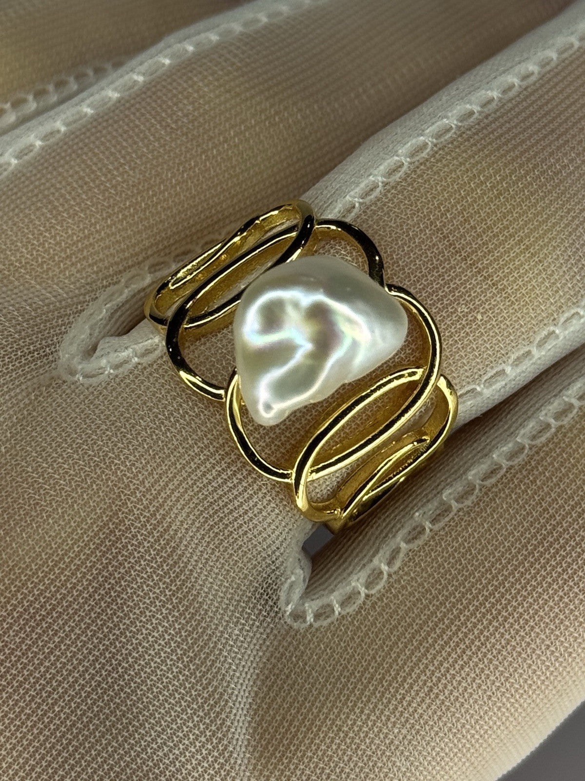 925 Sterling Silver Gold Plated Pearl  Ring Size Adjustable