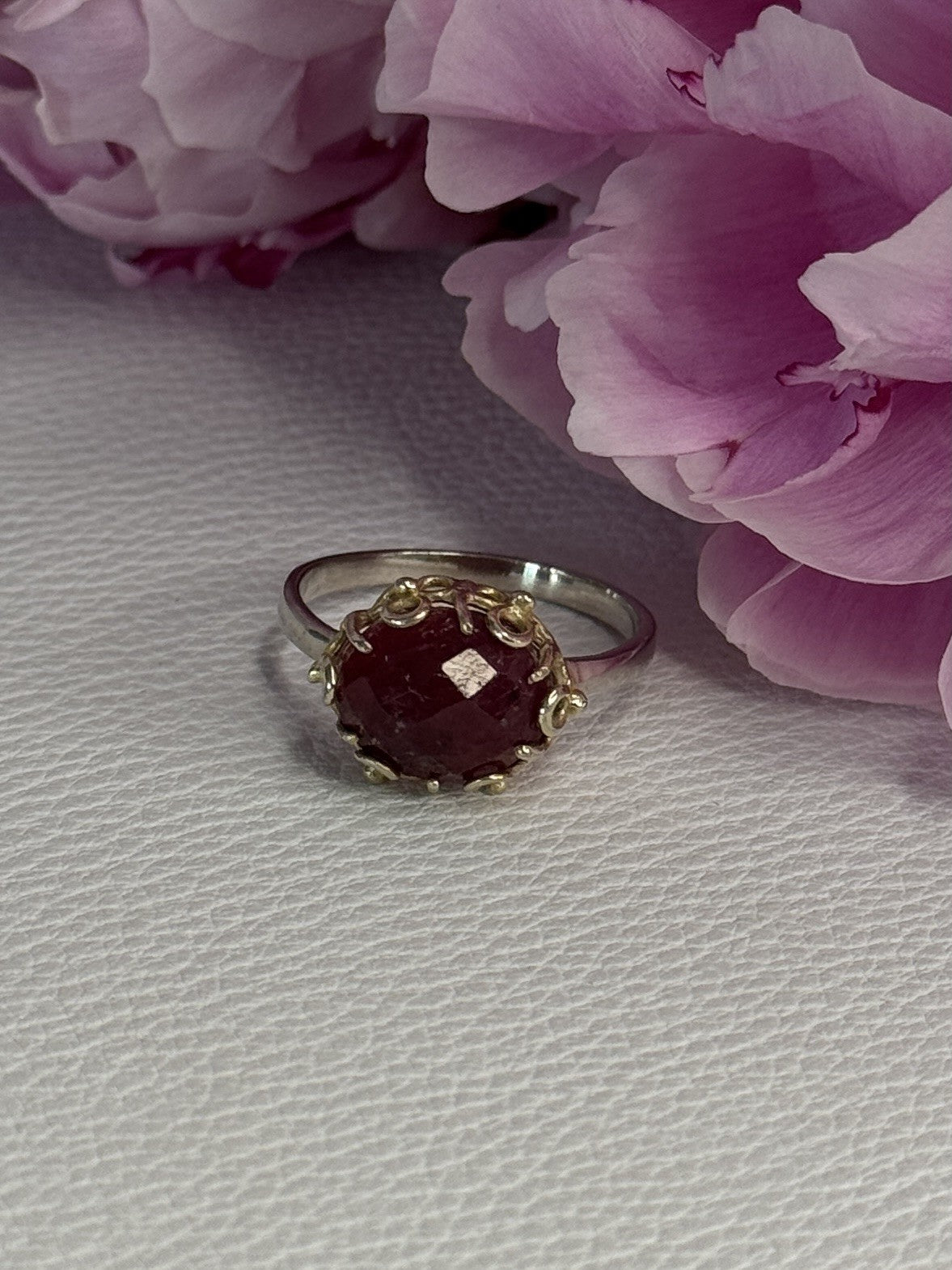 925 Sterling Silver Gold Plated Part Ruby Ring Size 8