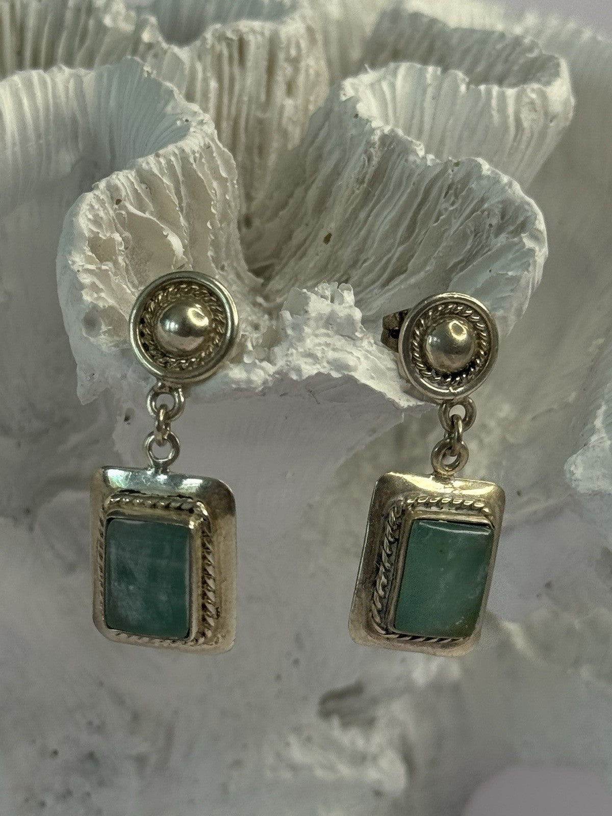 Vintage Beautiful 925 Sterling Silver Jade Earrings Length 1.20 Inch