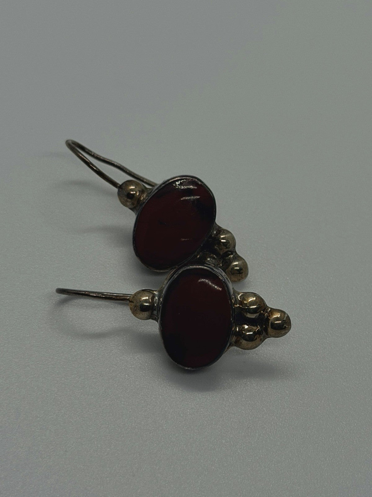 Artisan Boho Vintage 925 Sterling Silver Red Jasper Oval Dangle Earrings