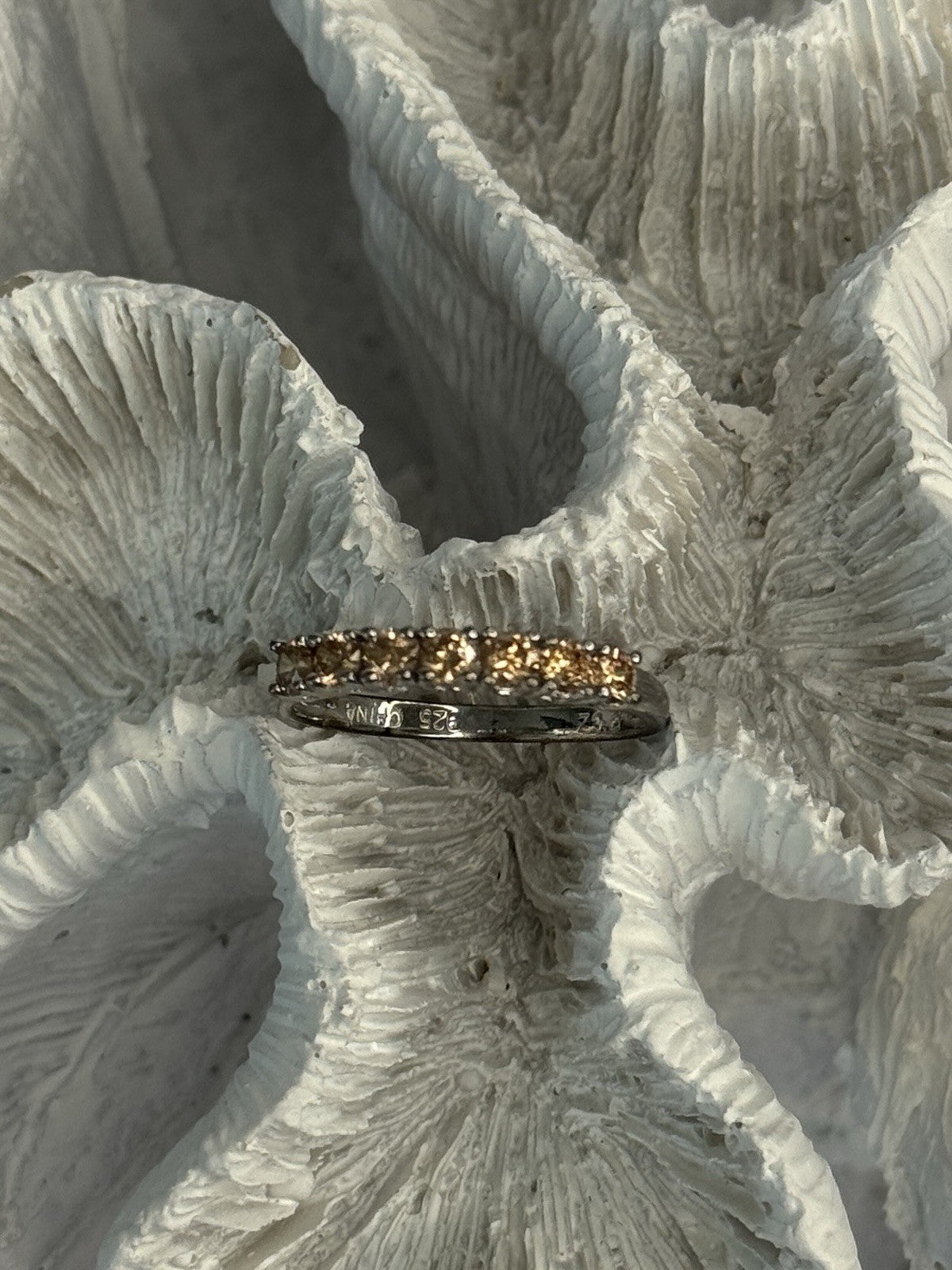925 Sterling Silver Shiny CZ Ring Size 10