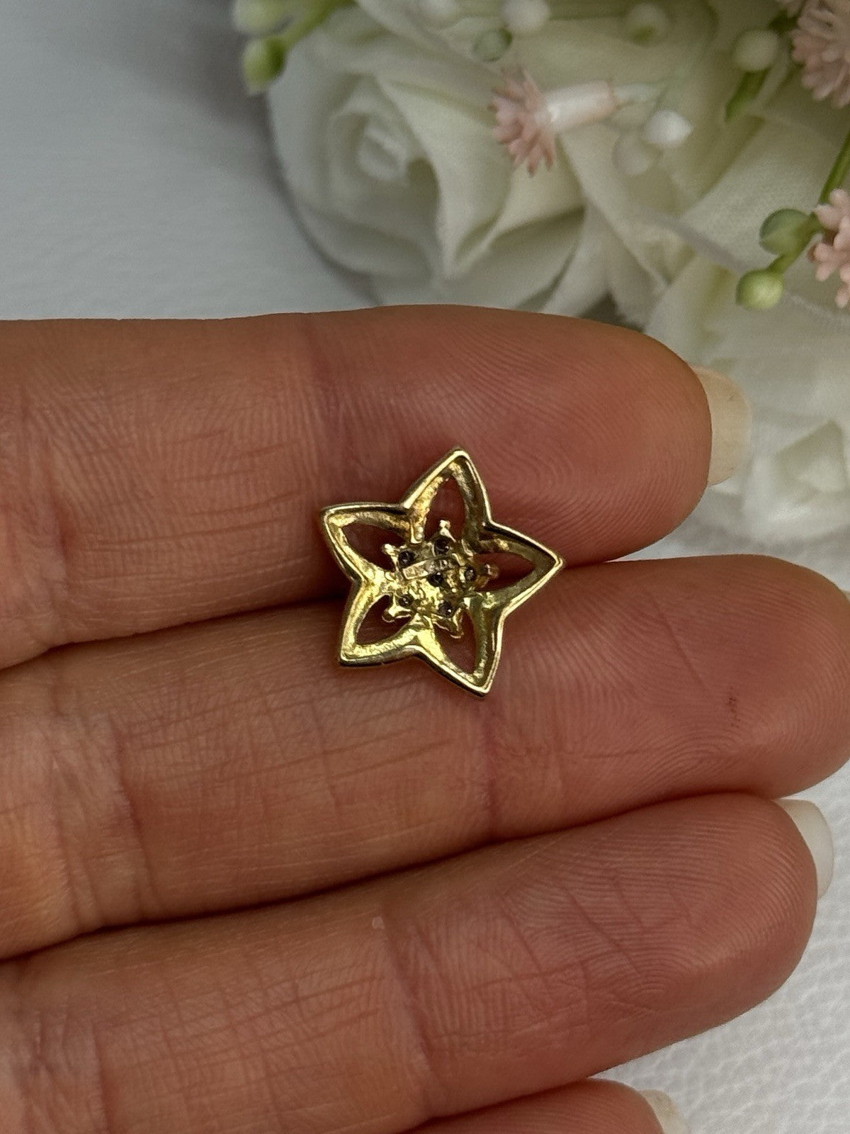 10K Yellow Gold Diamond Star Pendant Length 0.50 Inch