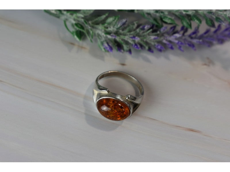 925 Sterling Silver Amber Ring Size 8.5