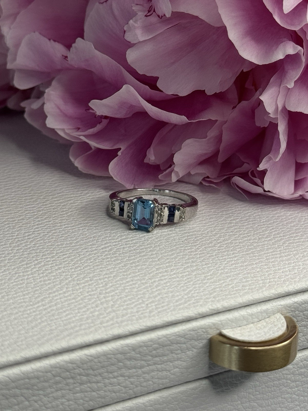 925 Sterling Silver Topaz Sapphire Beryl Ring Size 8