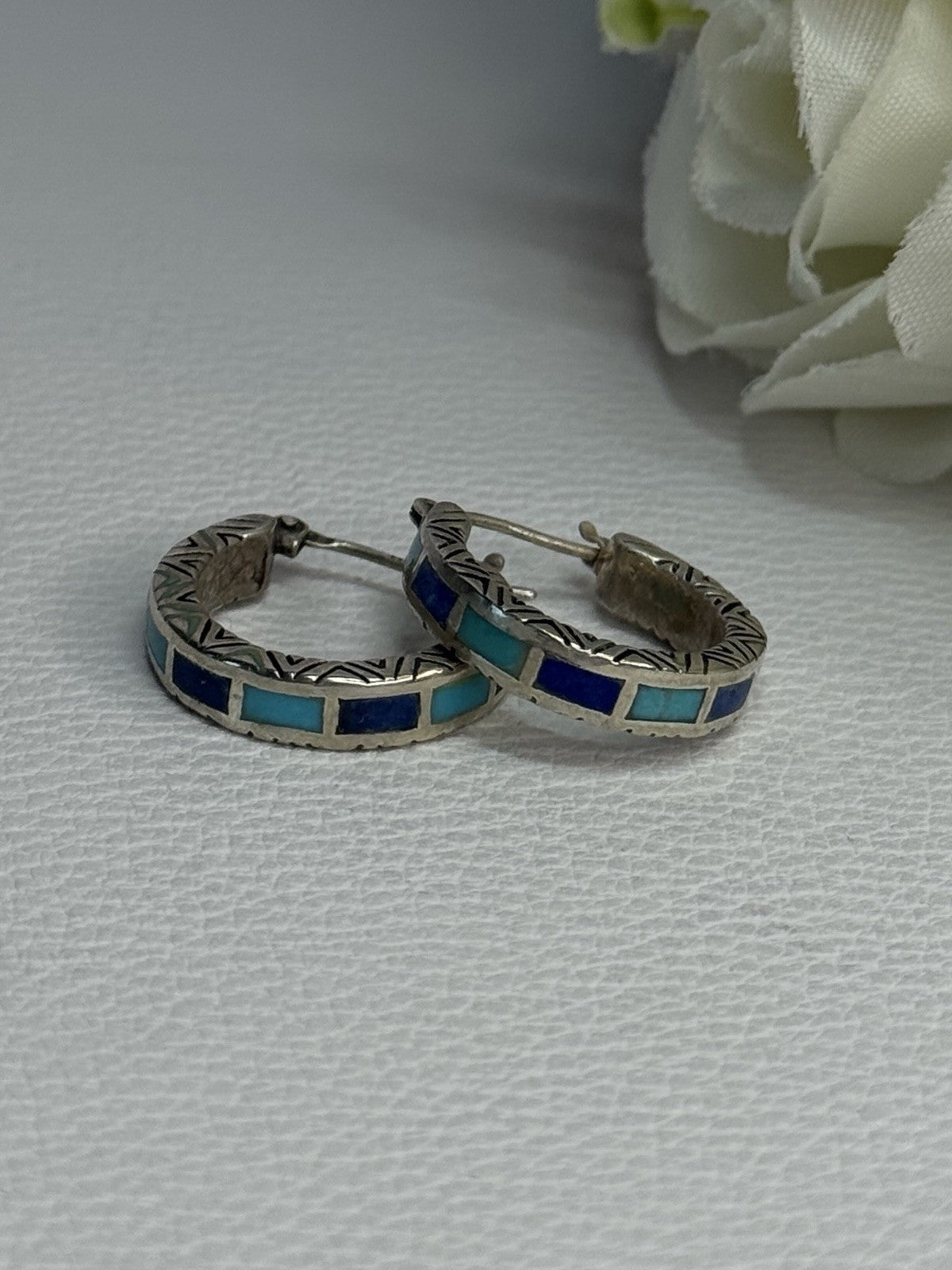 925 Sterling Silver Purple & Blue Agate Earrings Length 0.73 Inch