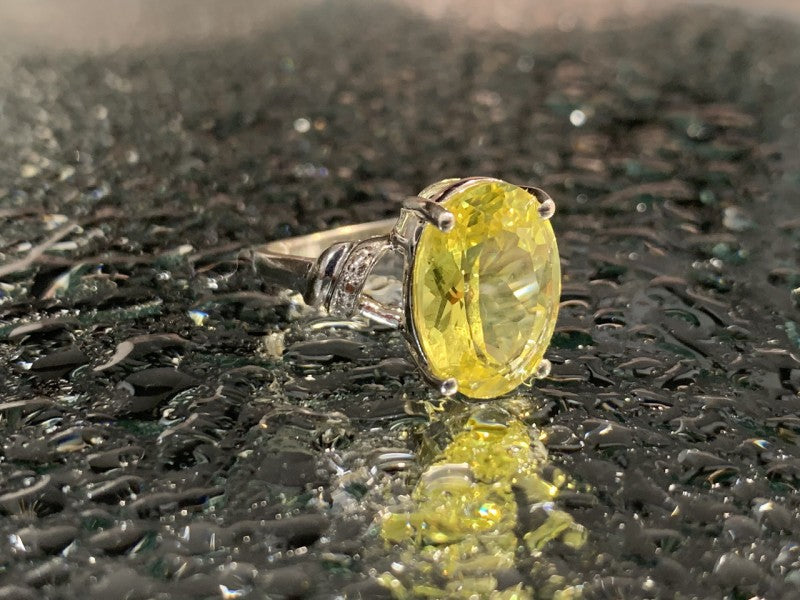925 Sterling Silver CZ Ring Size 6.5