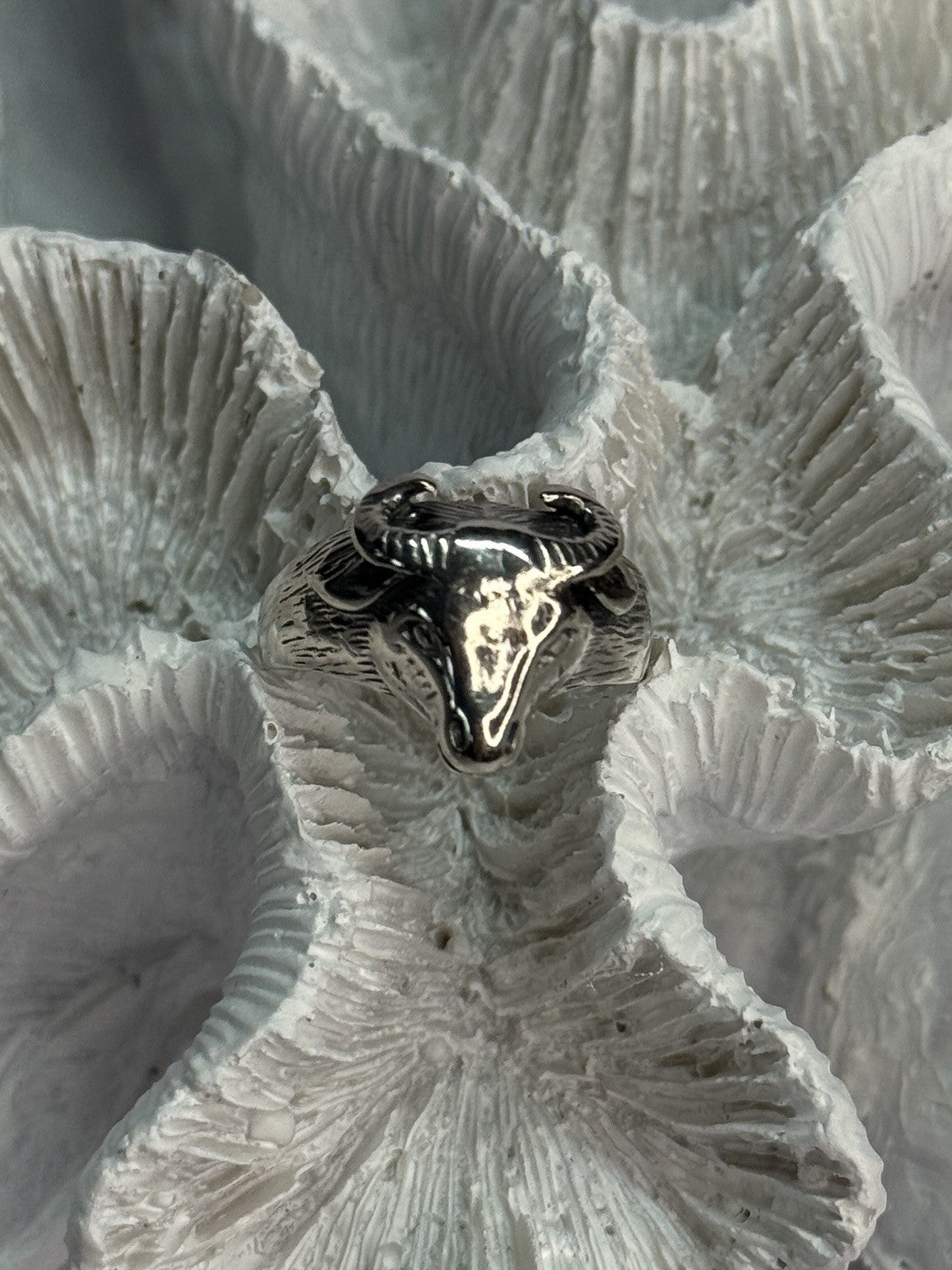 Men'S 925 Sterling Silver "Bull" Ring Size 9.5