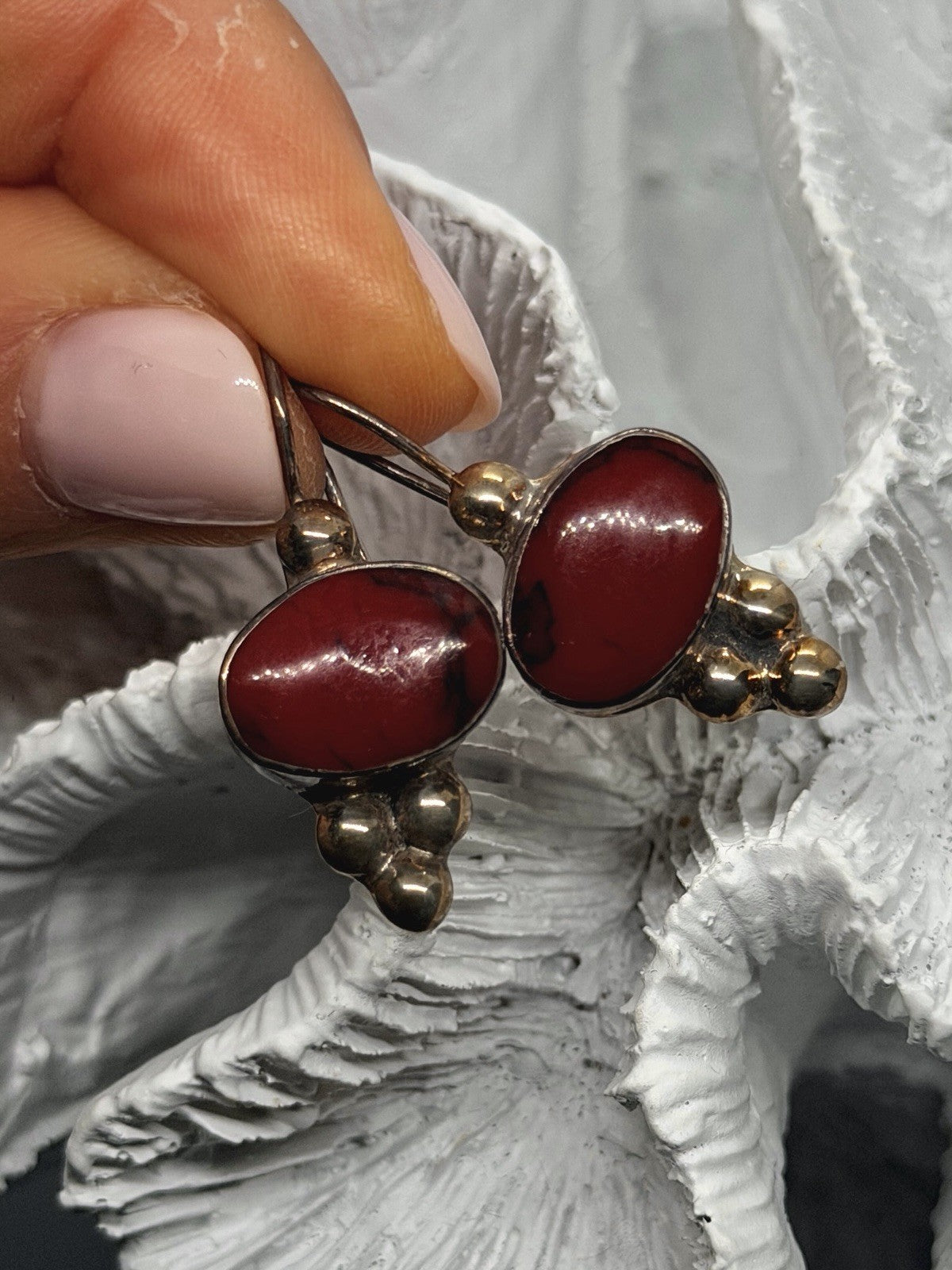 Artisan Boho Vintage 925 Sterling Silver Red Jasper Oval Dangle Earrings