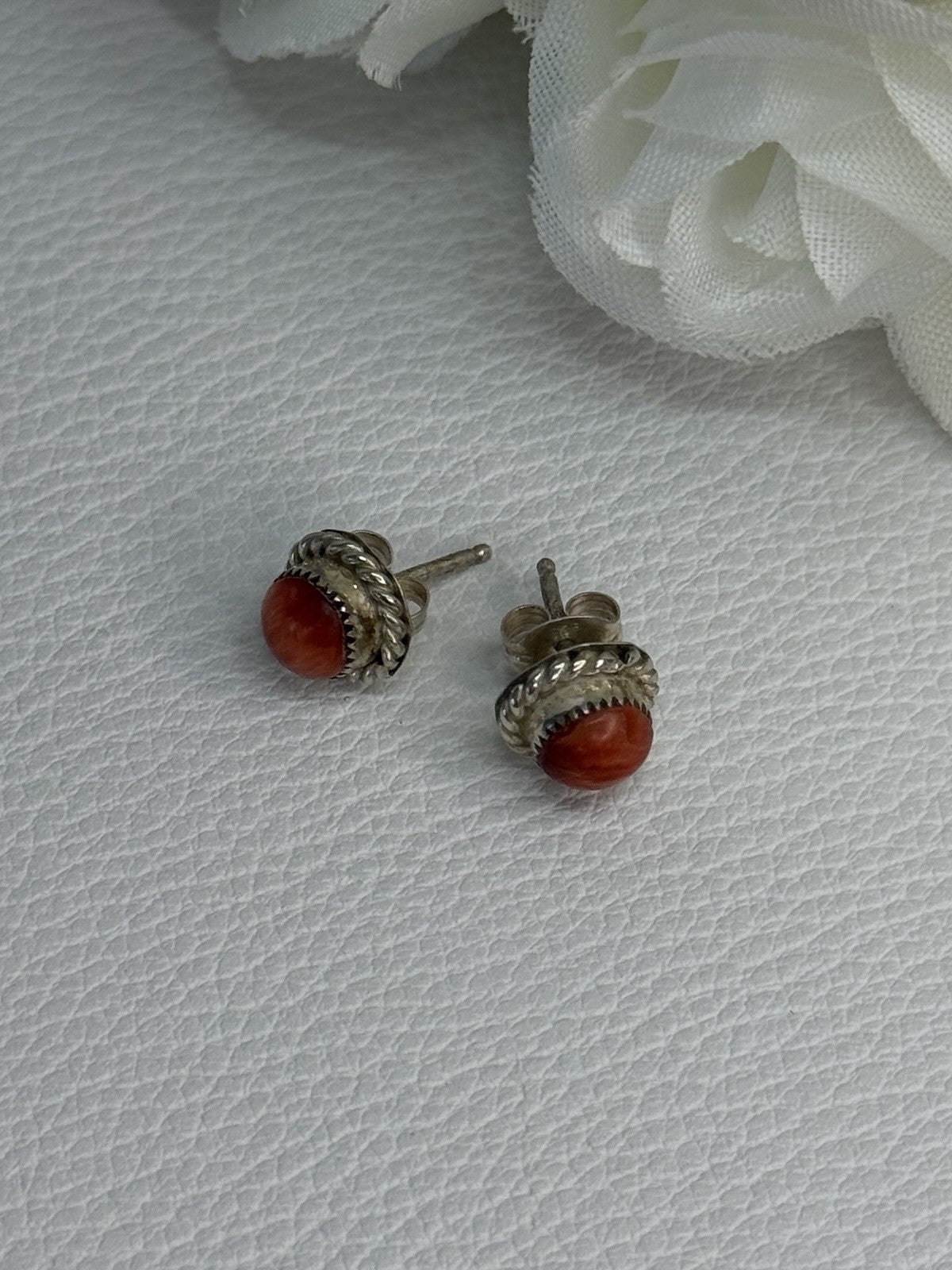 925 Sterling Silver Coral Earrings Length 0.30 Inch
