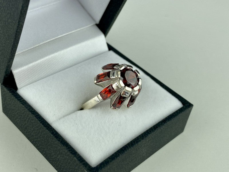 925 Sterling Silver Spessartine "Flower" Ring Size 6.5