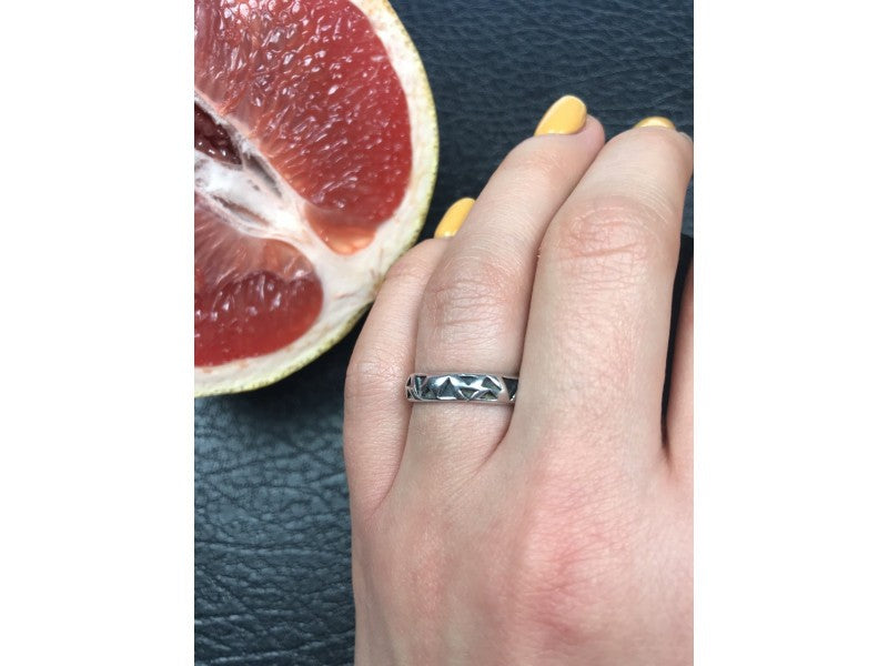 925 Sterling Silver Ring Size 6.5