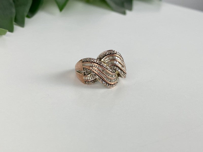 Beautiful Ring With CZ Size 7.5