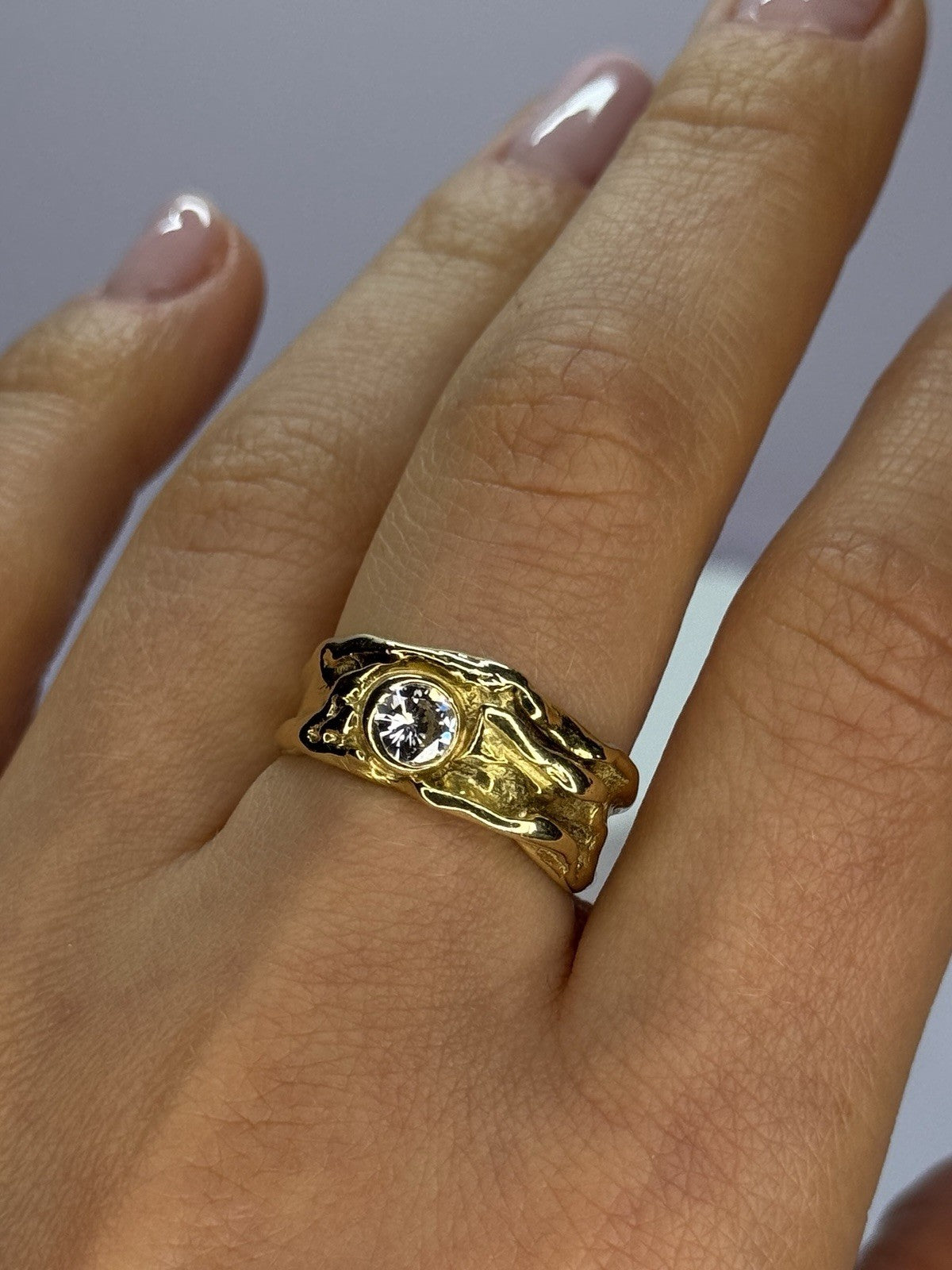 18K YELLOW GOLD DIAMOND 0.60 CARATS RING SIZE 7.5