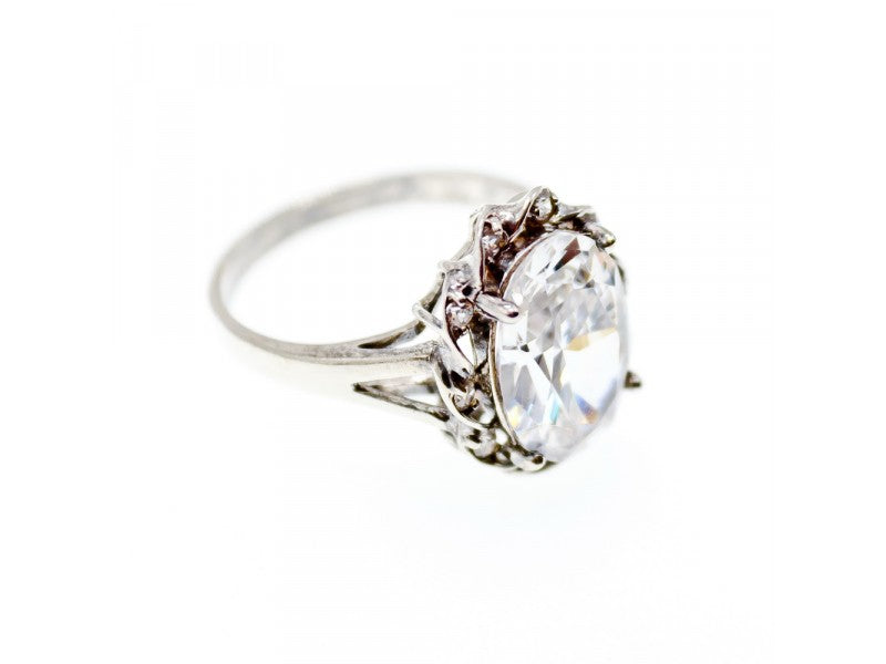925 Sterling Silver CZ Ring Size 9