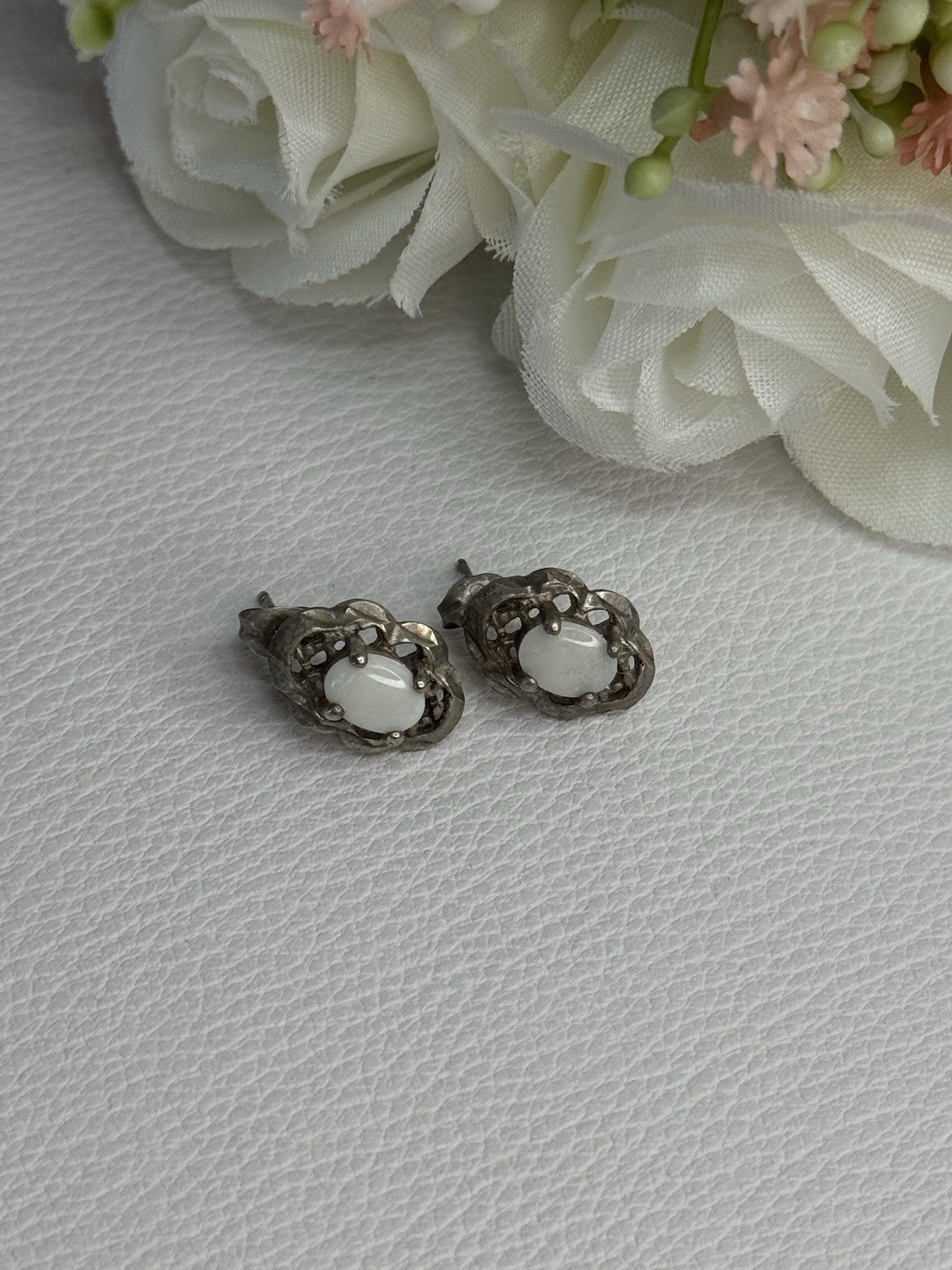 Vintage 925 Sterling Silver Opal Earrings Length 0.56 Inch