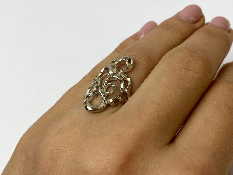 925 Sterling Silver Ring Size 6.5 Italy