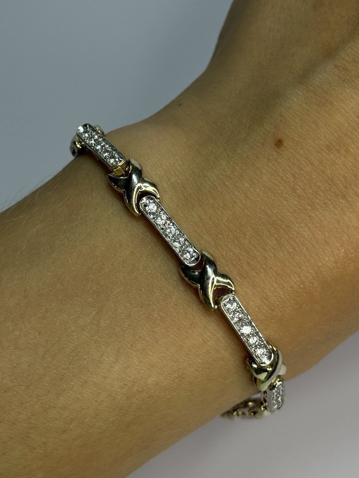 Elegant 925 Sterling Silver CZ Bracelet Length 7.5 Inch