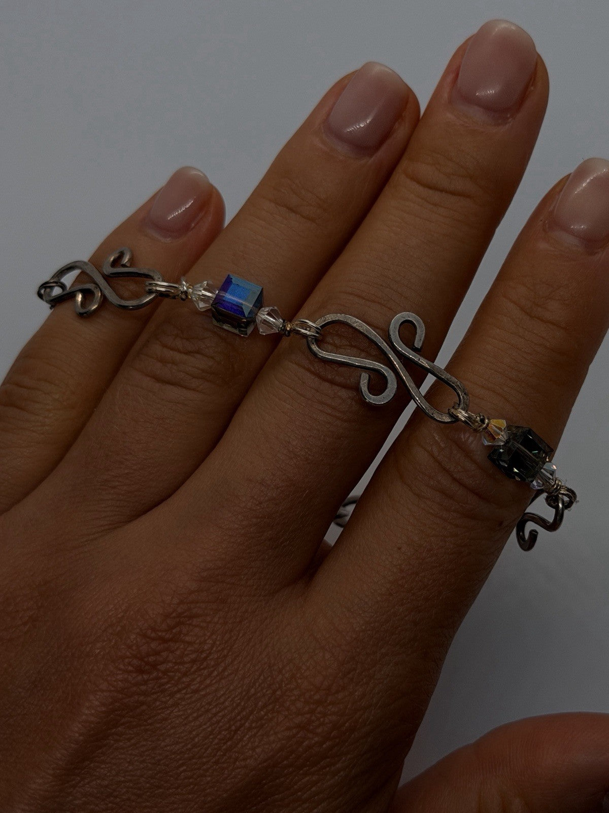 925 Sterling Silver Artisan Scroll Link Bracelet with Crystal Cube Beads 7.5