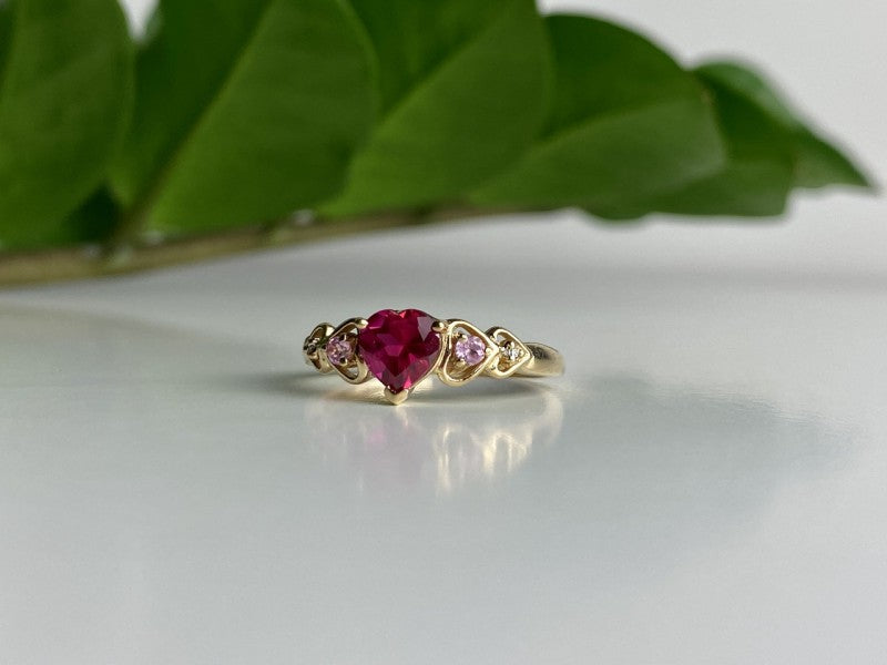 10K Yellow Gold STS Ruby Spinel & Diamond Heart Ring Size 7